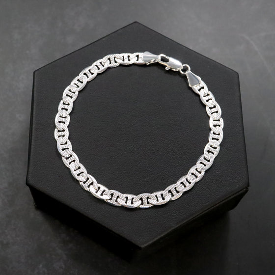 6MM Unisex Concave Textured Mariner Chain Link Bracelet in Silver Plated 8"