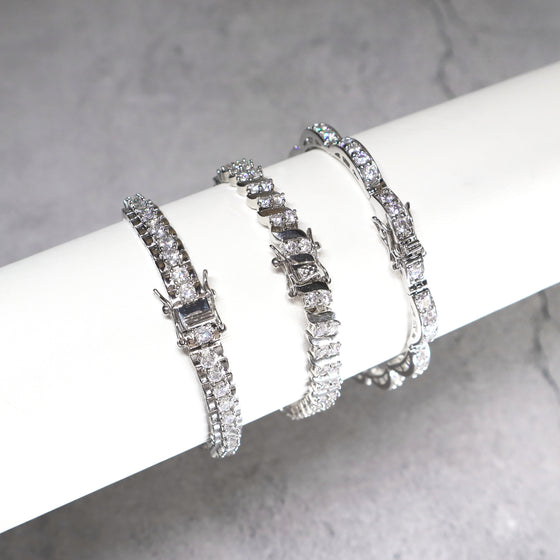 Women's Stunning Cubic Zirconia Tennis Bracelet 7.5"